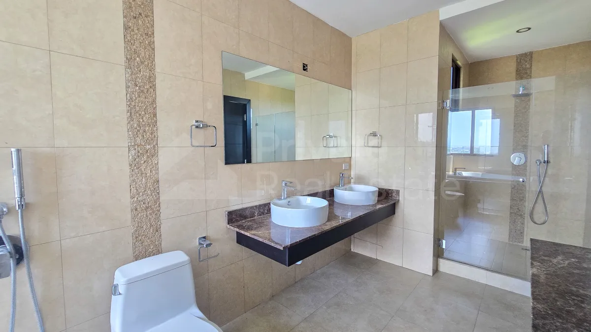 квартира в Amador Heights на продажу