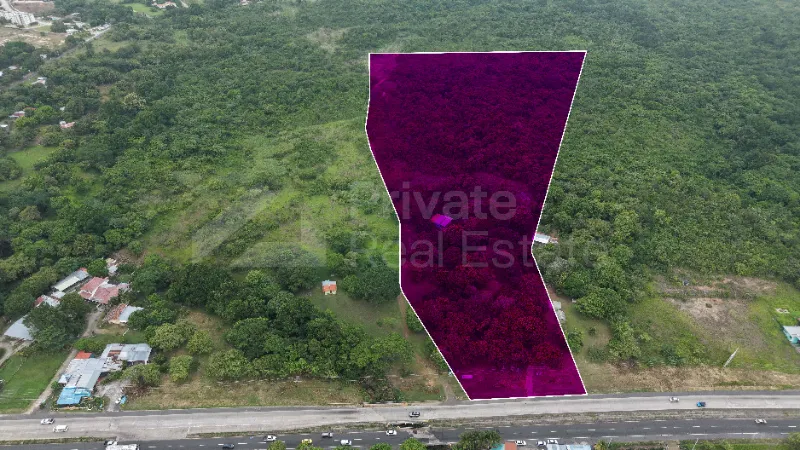 Land Sale in Punta Barco