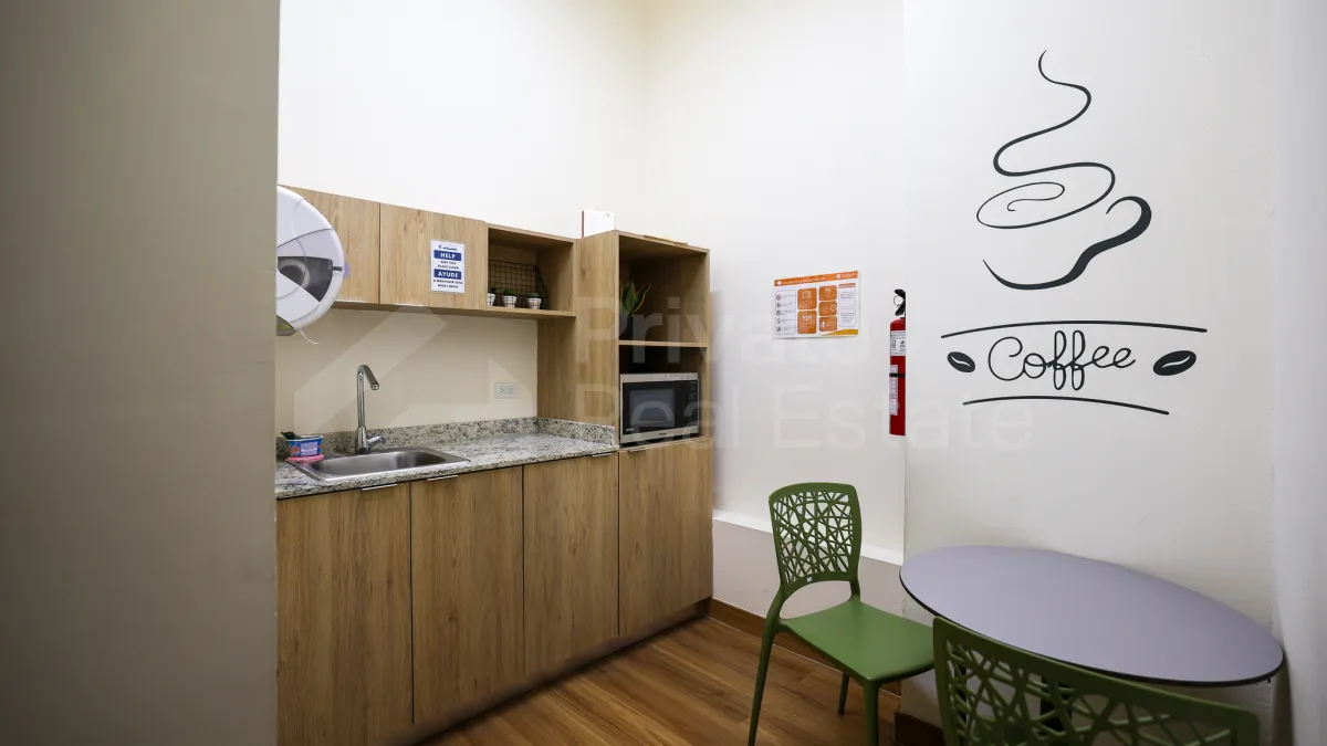 Sale of Medical Office and Professional Space in Costa del Este