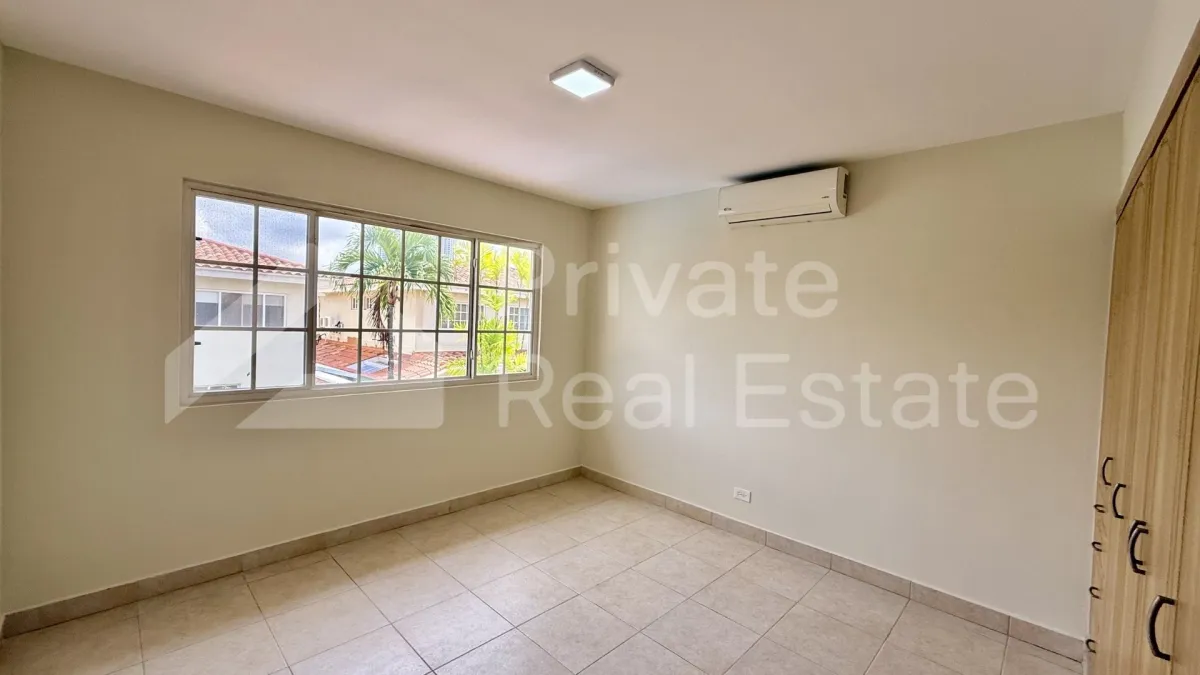 House for Sale in Costa del Este, Costa Azul Development