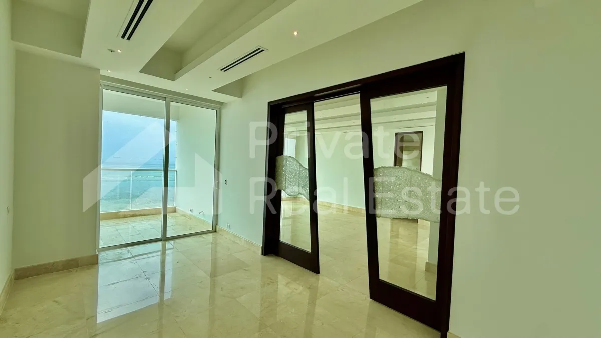 Sale of Apartment in Costa del Este Ph Marea