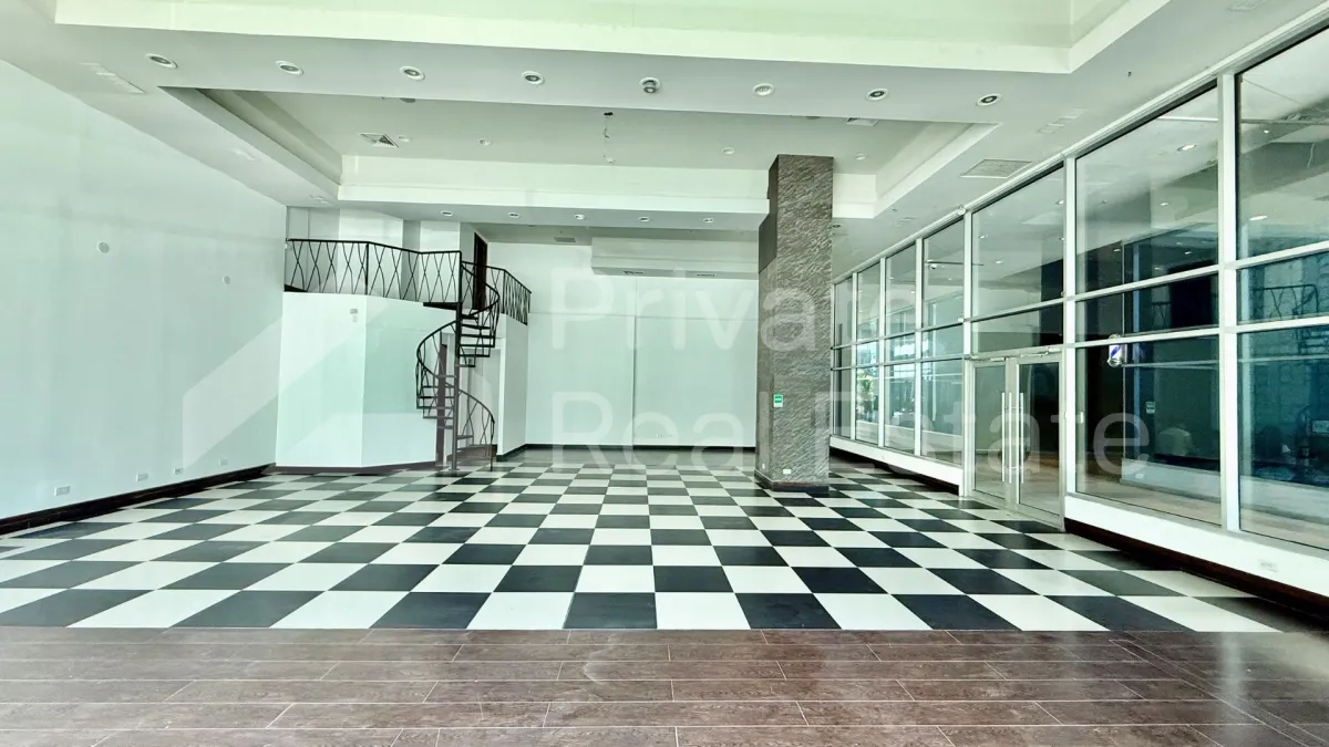 Office for rent in Costa del Este