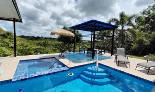 Country Home with Private Pool & Mountain Views