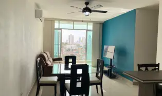 Venta de apartamento amoblado en PH Torre Delta