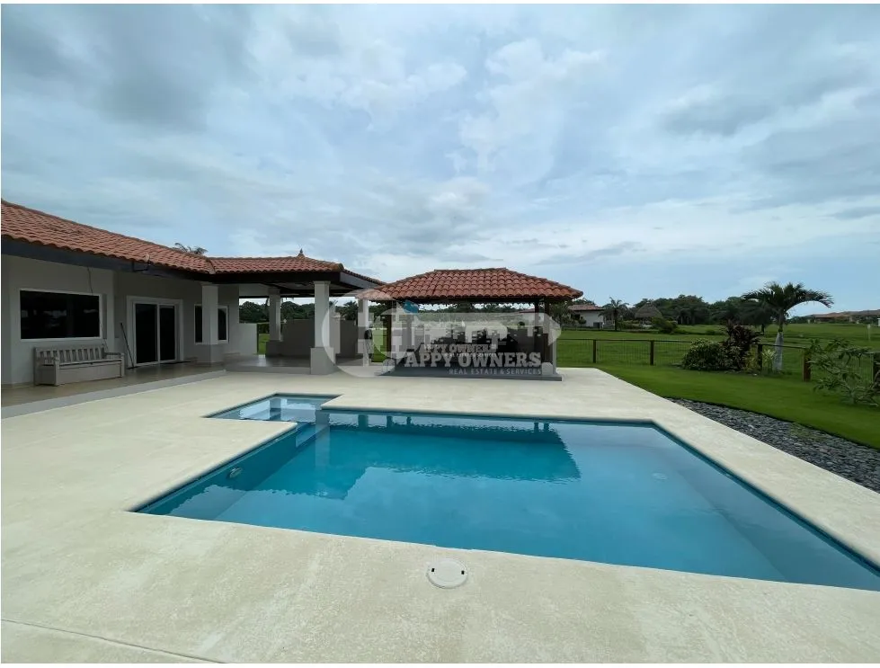 Sale of Beachfront House with Pool in Andromeda, Pedasí