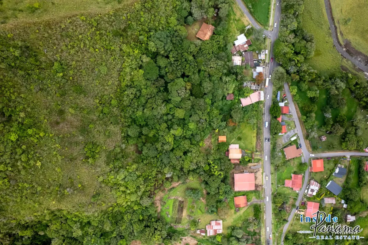 Prime Commercial Land in Bajo Boquete Chiriqui Panama