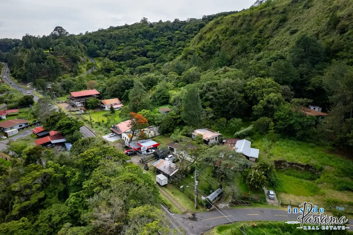 Prime Commercial Land in Bajo Boquete Chiriqui Panama