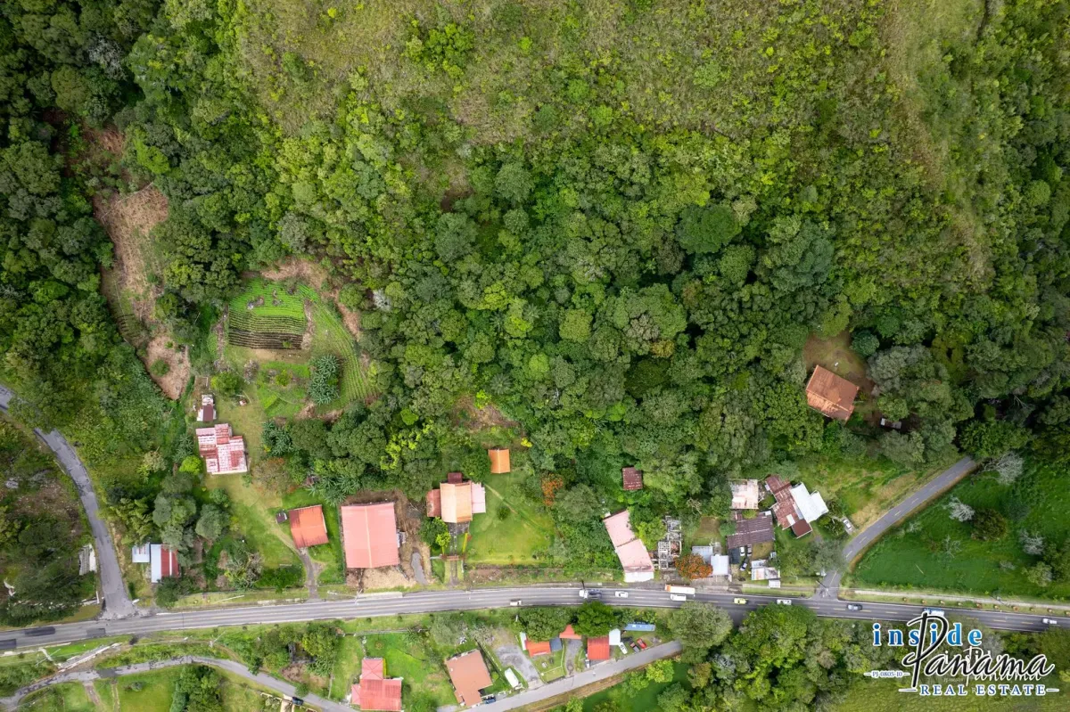 Prime Commercial Land in Bajo Boquete Chiriqui Panama