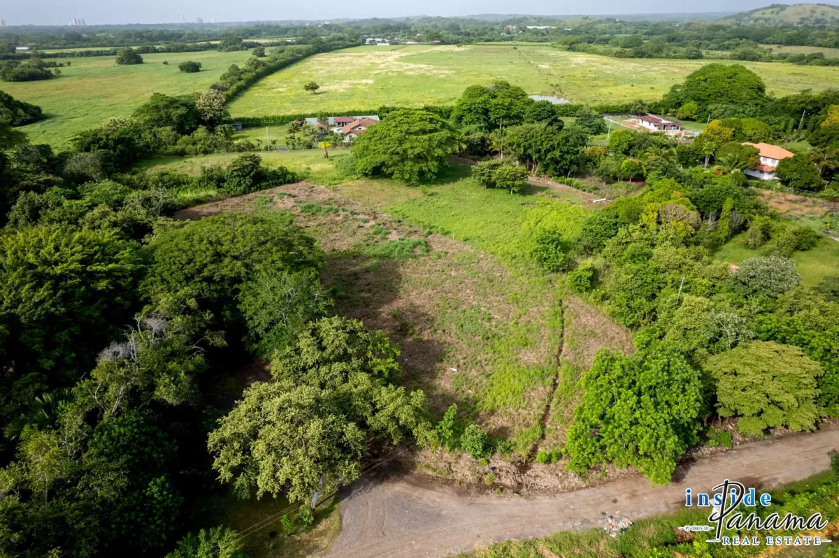 Perfect Homesite Lot For Sale in Bejuco Chame Panama