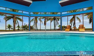 Unique Contemporary Beachfront Home in Playa La Barqueta Chiriquí Pana
