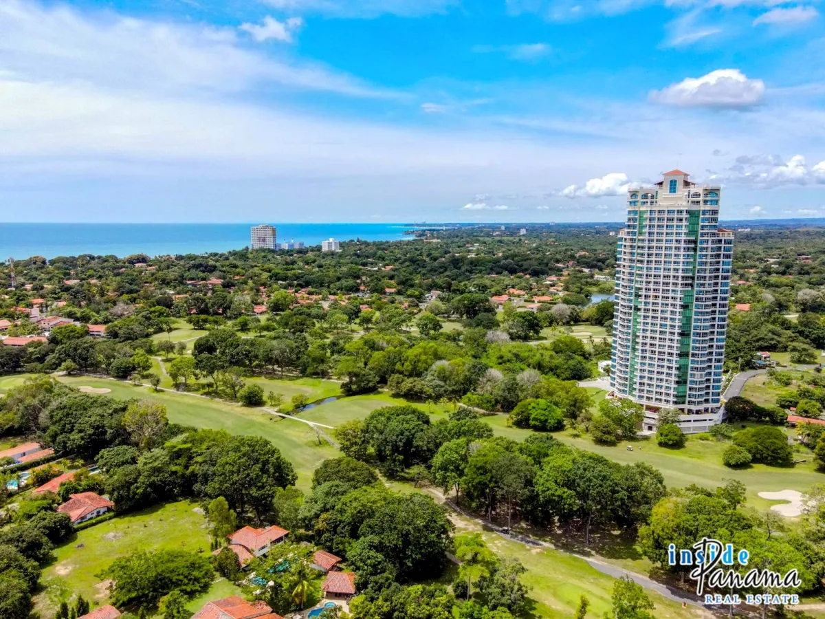 2 Bedroom 2 Bathroom Golf Apartment for sale in Coronado Panama