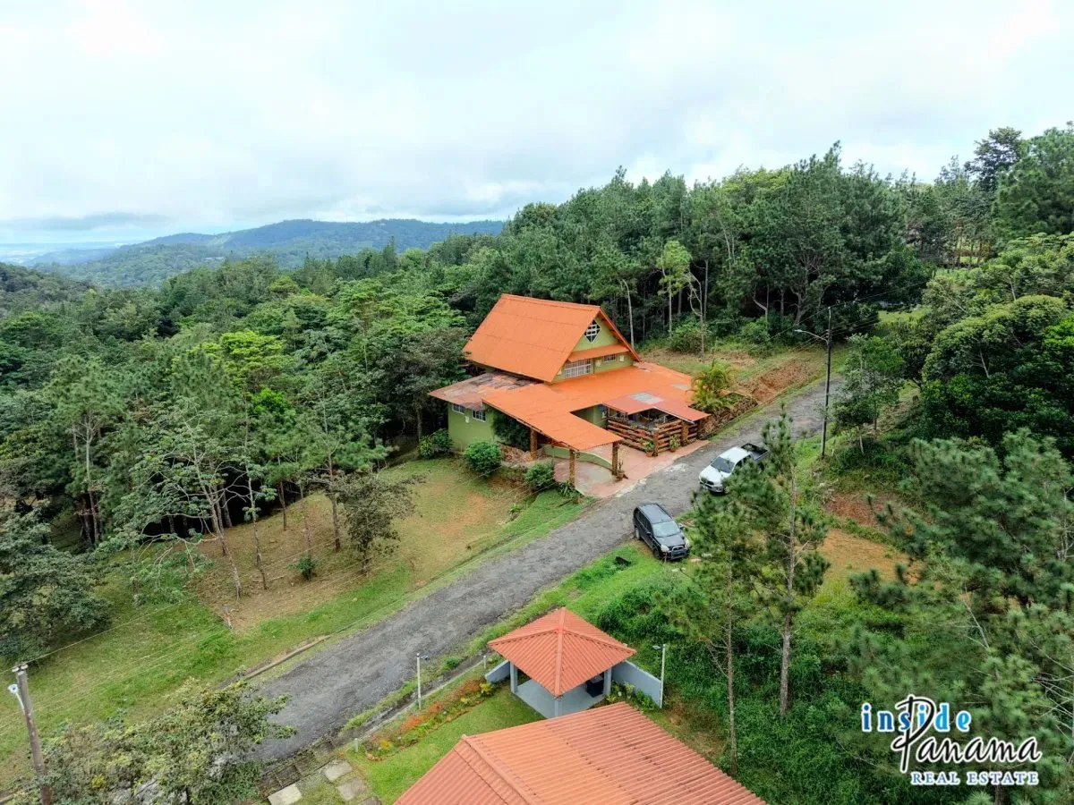 Hostal For Sale in Cerro Azul Panama