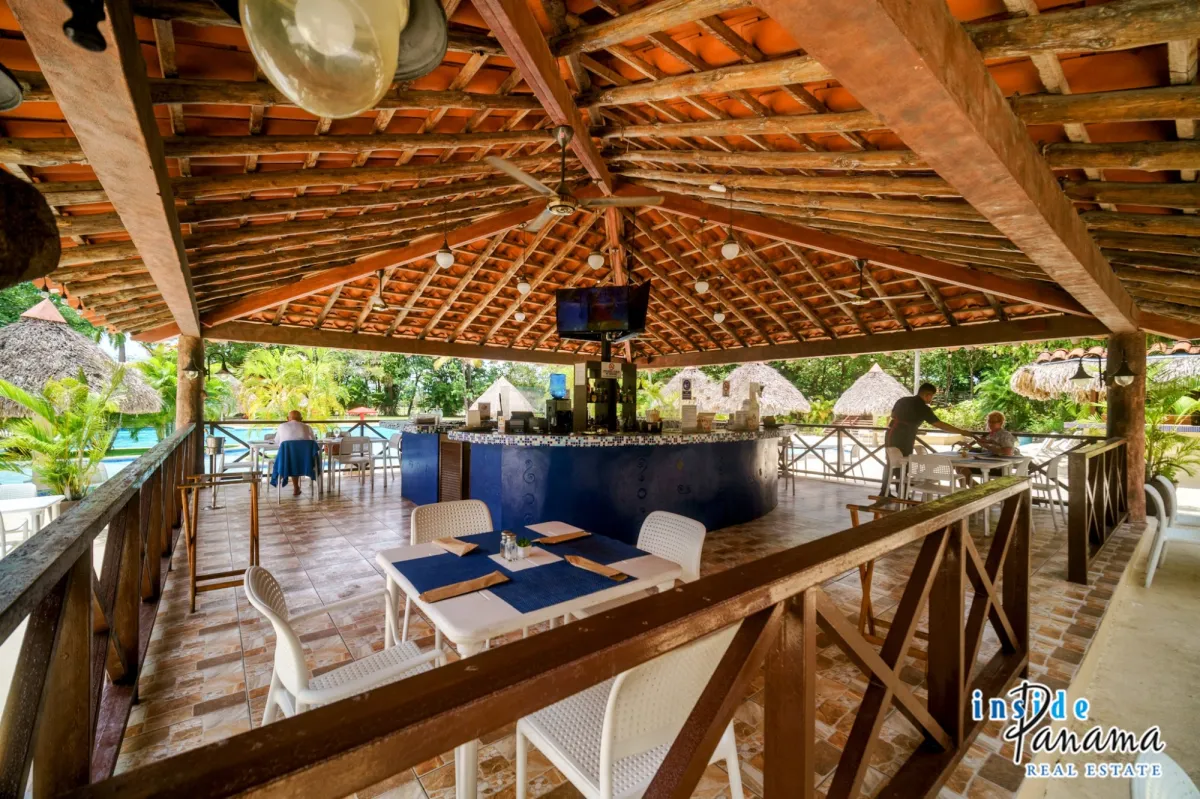 Luxury Suite with Golf and Resort Amenities Playa Coronado
