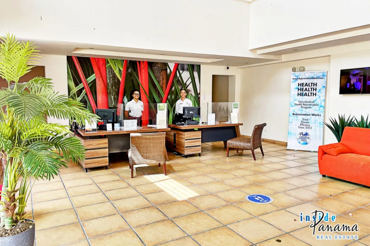 Luxury Suite with Golf and Resort Amenities Playa Coronado