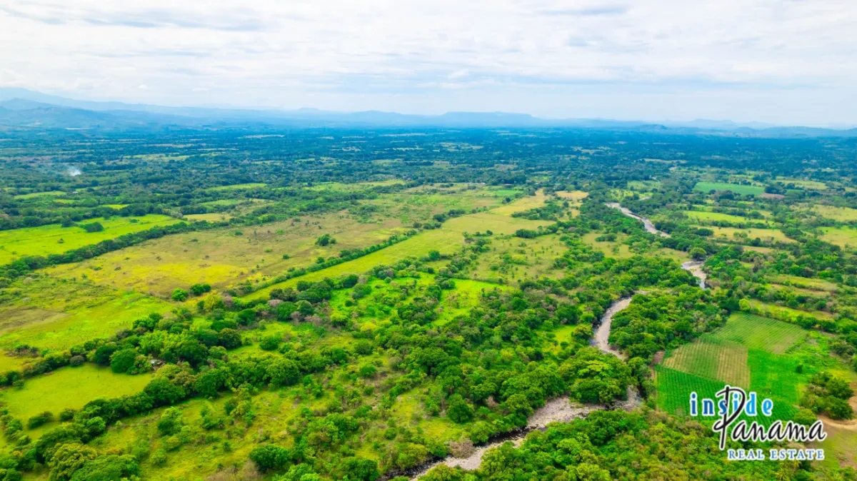 Fertile 8 Hectares with River Access Near Boquete and David