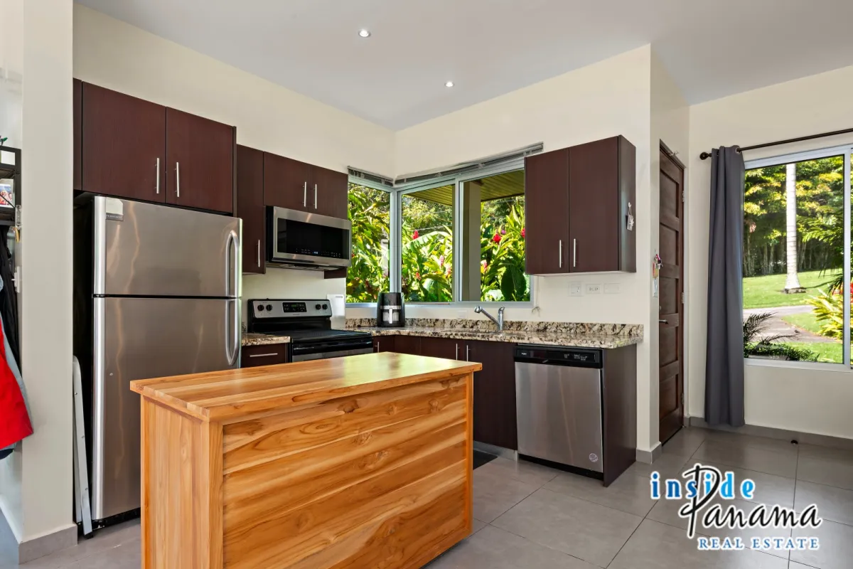 Exceptional Investment Opportunity in Los Naranjos Boquete Panama