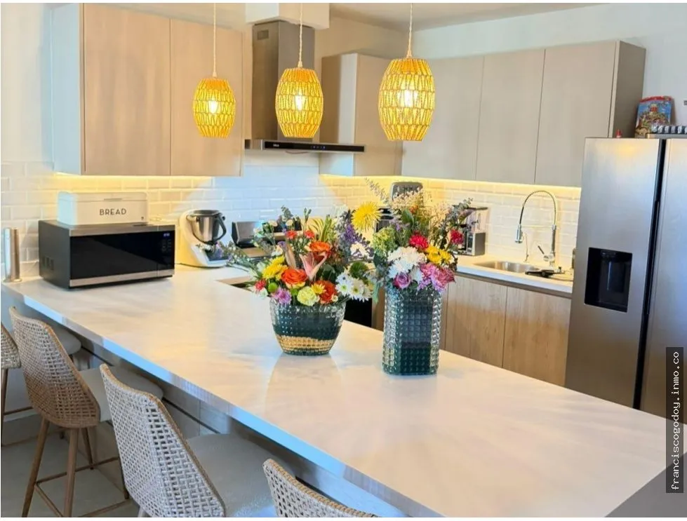 Apartamento en Venta en Playa Escondida