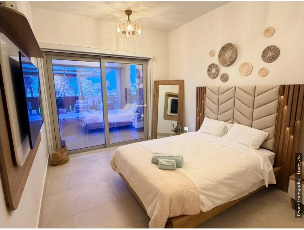 Apartamento en Venta en Playa Escondida