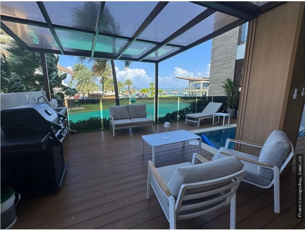Apartamento en Venta en Playa Escondida