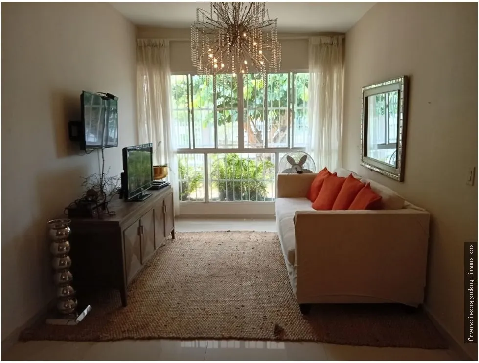 House for Sale in Las Cumbres