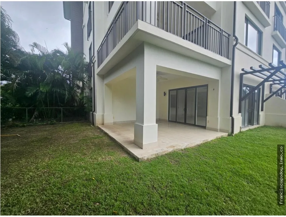 Beachfront Apartment for Sale in Buenaventura