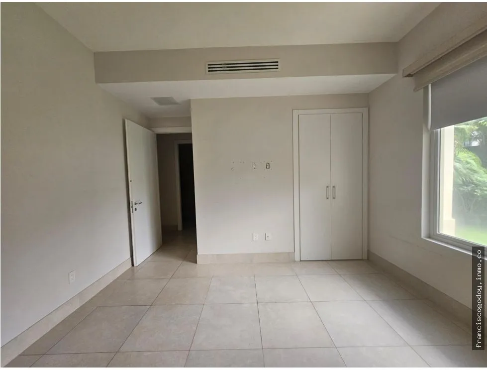 Beachfront Apartment for Sale in Buenaventura