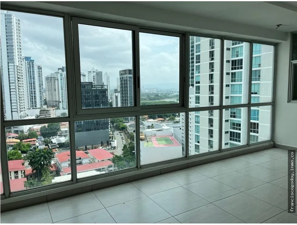 Apartment for Sale in Coco del Mar, San Francisco