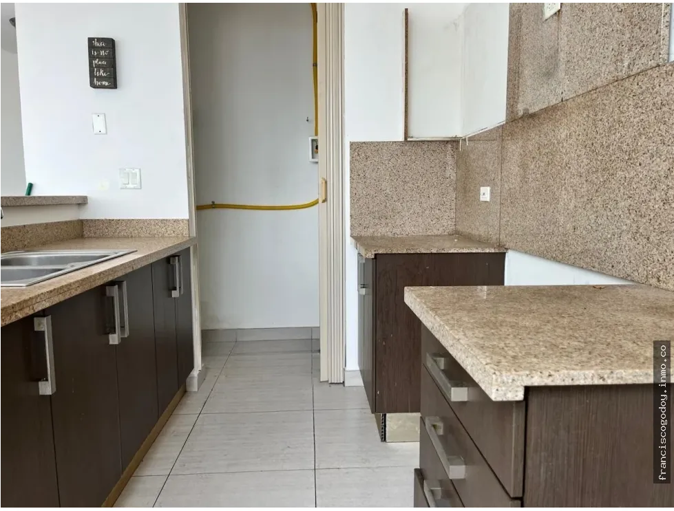 Apartment for Sale in Coco del Mar, San Francisco