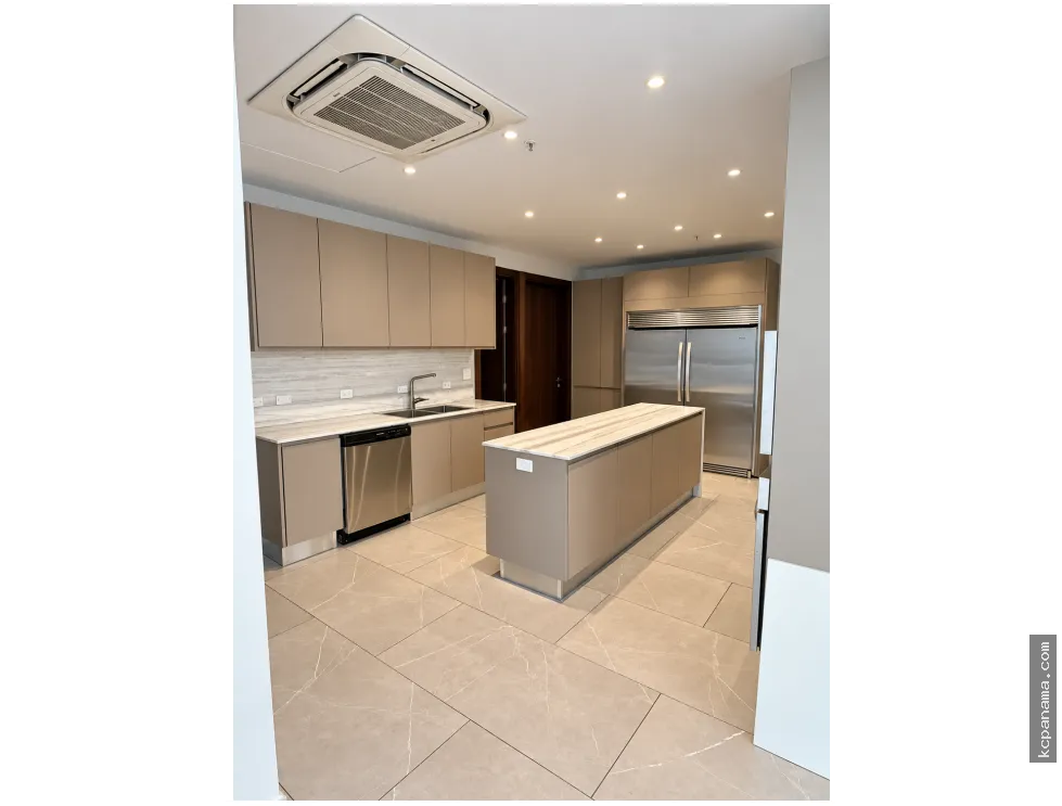 Apartamento en alquiler en Punta Paitilla | The Towers, 329 m²