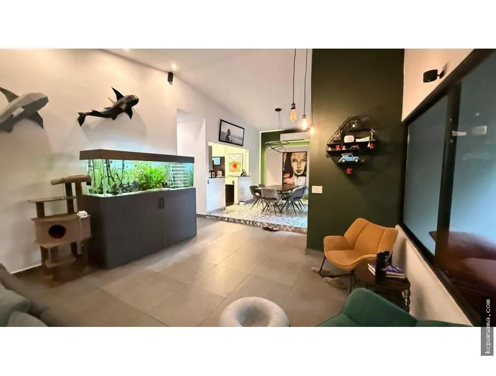 House for Sale in Coco del Mar | Remodeled and Furnished