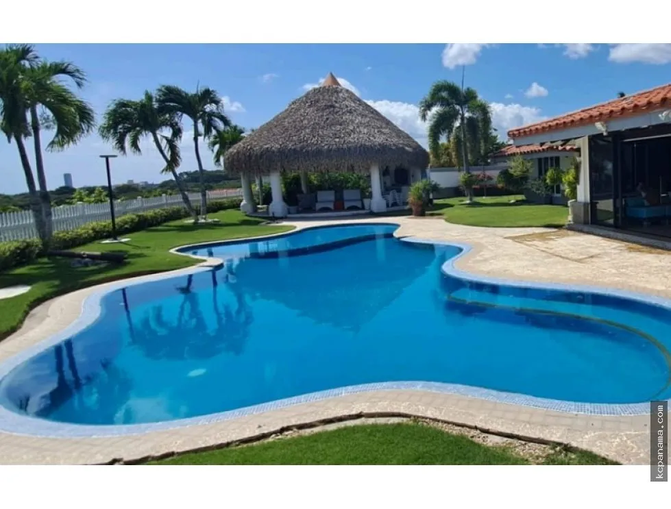 Beachfront House for Sale in Vistamar, San Carlos | Private Pool