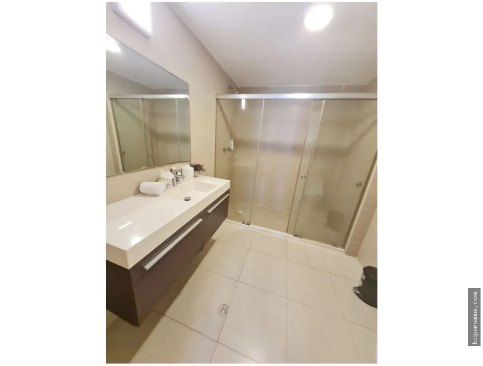 Apartamento en alquiler en Avenida Balboa | Waters, vista al mar