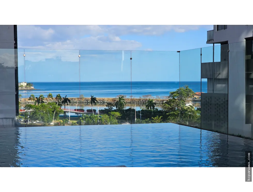 SE ALQUILA APARTAMENTO EN PH GV43 AVENIDA BALBOA