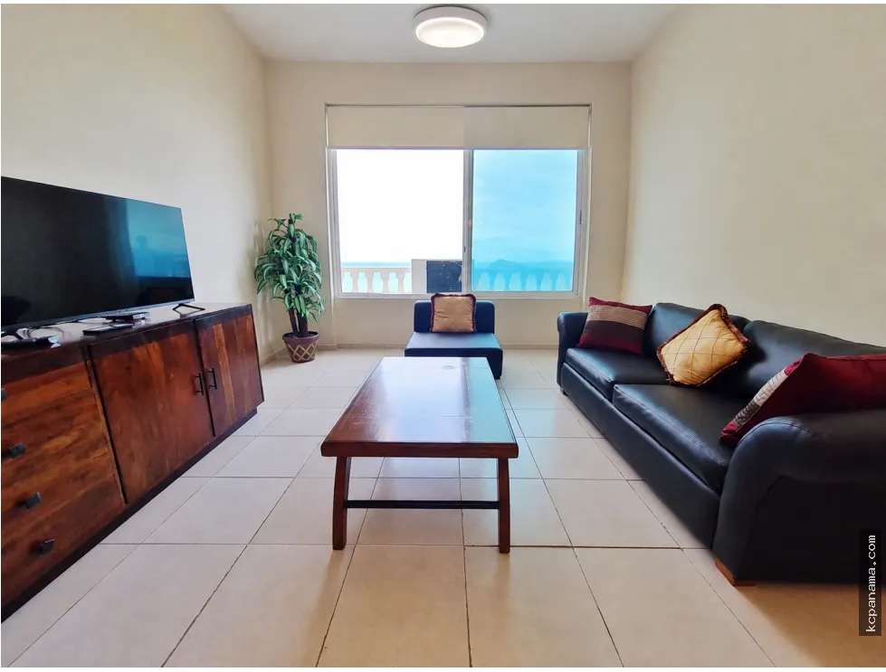 CLIENTES DIRECTOS SE ALQUILA APARTAMENTO EN  AVENIDA BALBOA