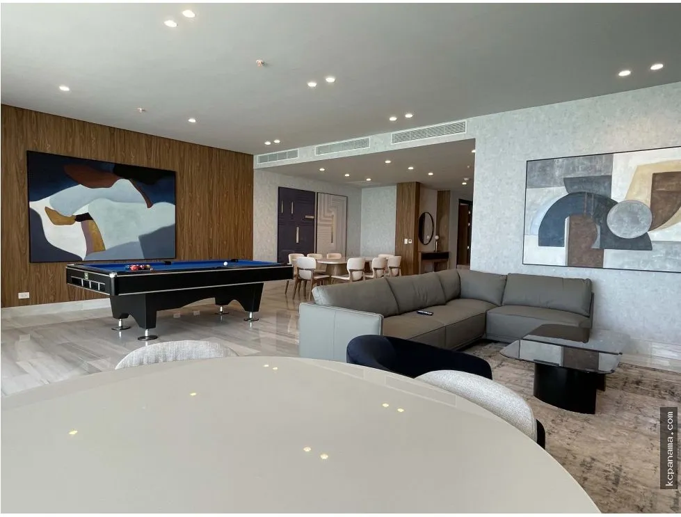 SE ALQUILA APARTAMENTO DE LUJO THE TOWERS PAITILLA