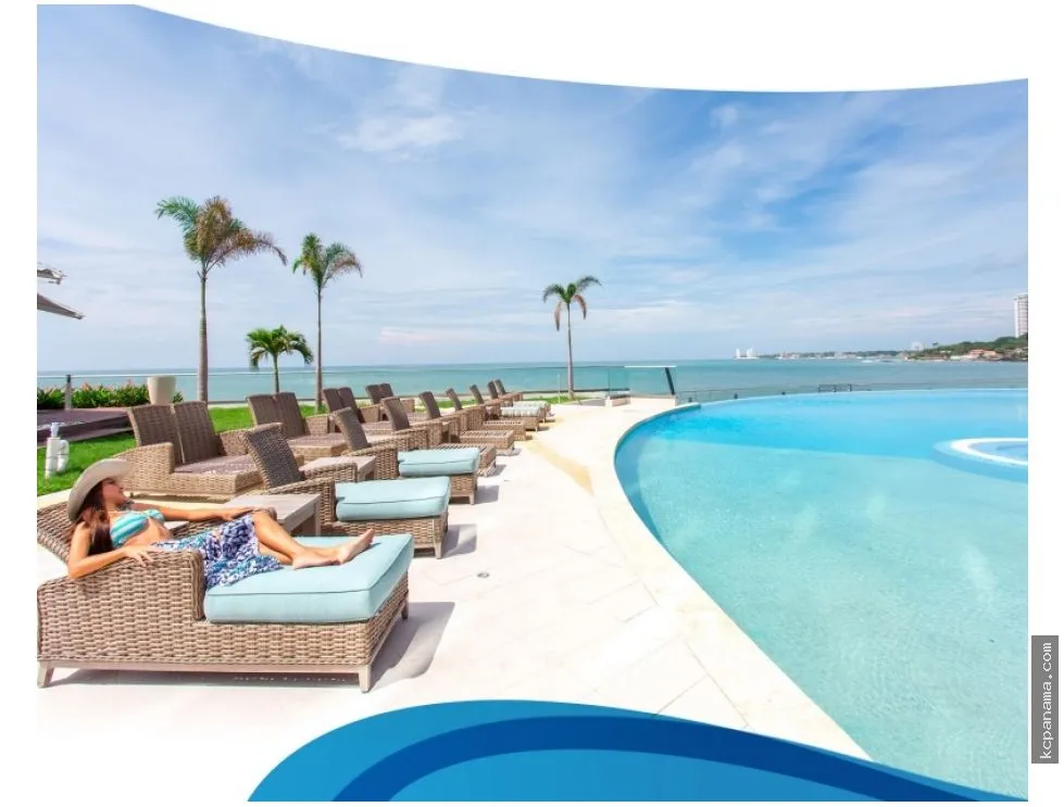 BEACHFRONT APARTMENT FOR SALE OCEAN WAVES GORGONA
