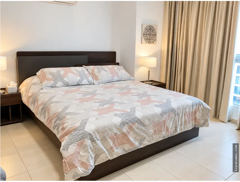 Apartamento en alquiler en Avenida Balboa | Grandbay Tower, 102 m²