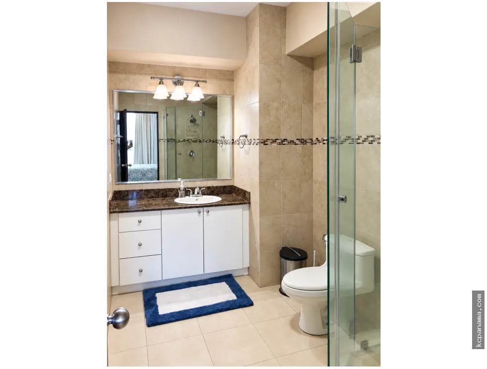 Apartamento en alquiler en Avenida Balboa | Grandbay Tower, 102 m²