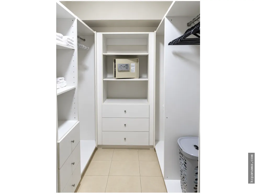 Apartamento en alquiler en Avenida Balboa | Grandbay Tower, 102 m²