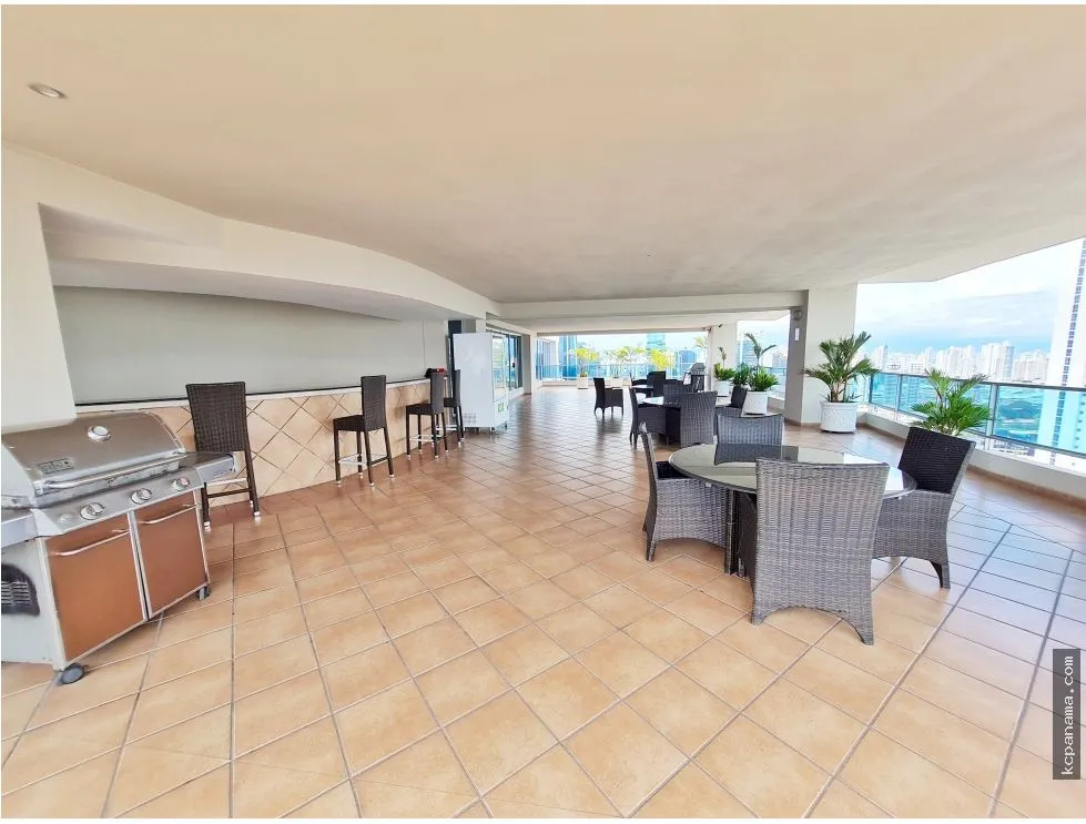 Apartamento en alquiler en Avenida Balboa | Grandbay Tower, 102 m²