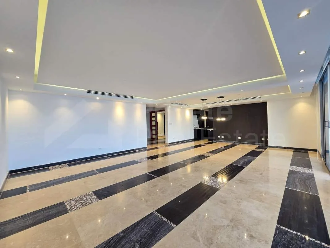 Apartment for Sale in Pearl Costa del Este