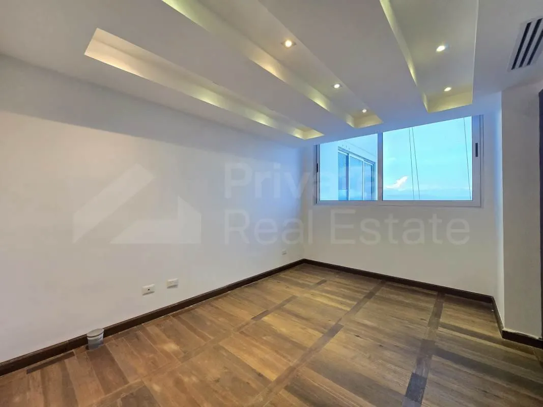 Apartment for Sale in Pearl Costa del Este
