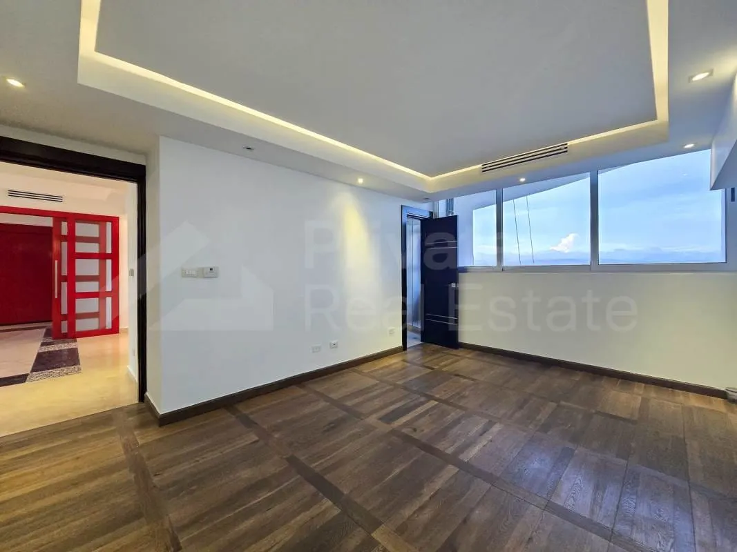 Apartment for Sale in Pearl Costa del Este