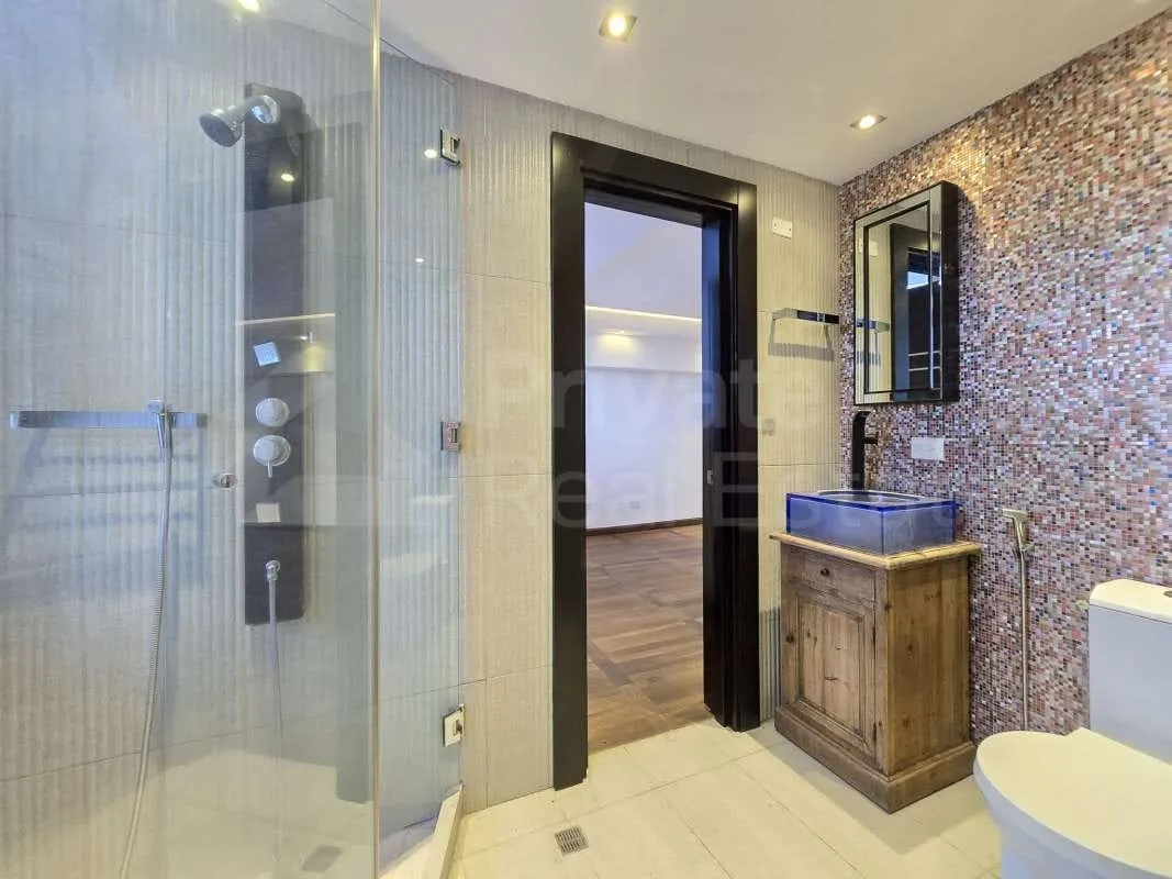Apartment for Sale in Pearl Costa del Este