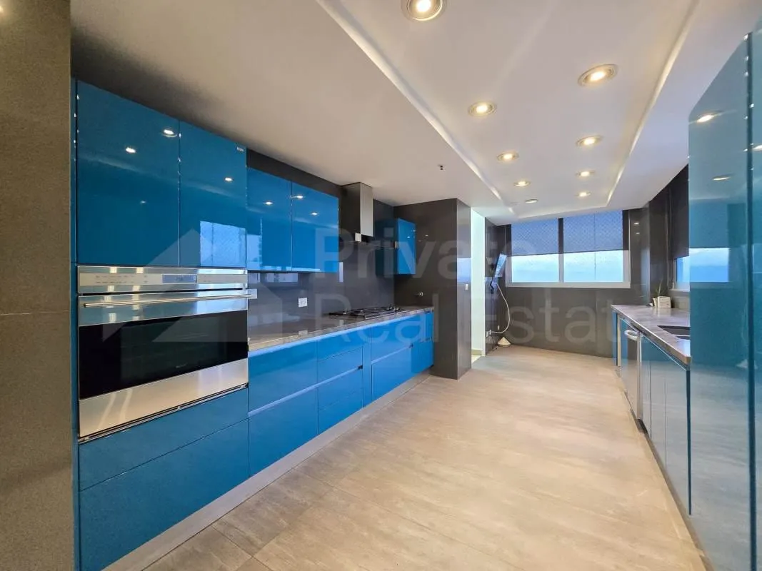 Apartment for Sale in Pearl Costa del Este
