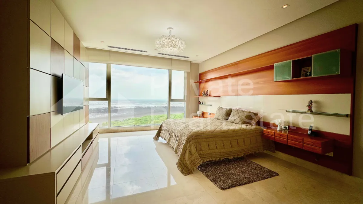 Sale of Apartment in Costa del Este, PH Marea I