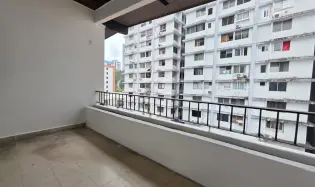Venta de apartamento en PH Azucenas, El Cangrejo