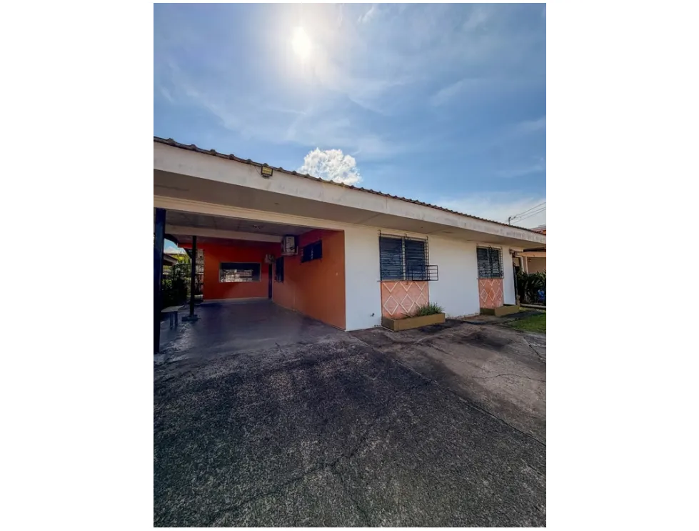 Venta de casa en Chanis. MY