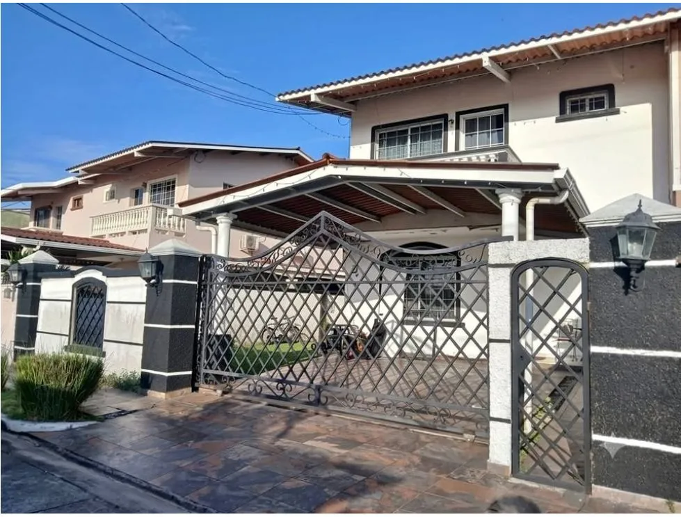 Alquiler de casa en Villa Lucre. MY