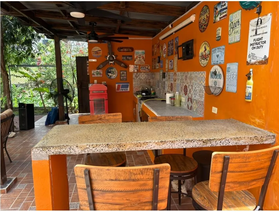 Venta de casa en Las Lajas, Chame. MY